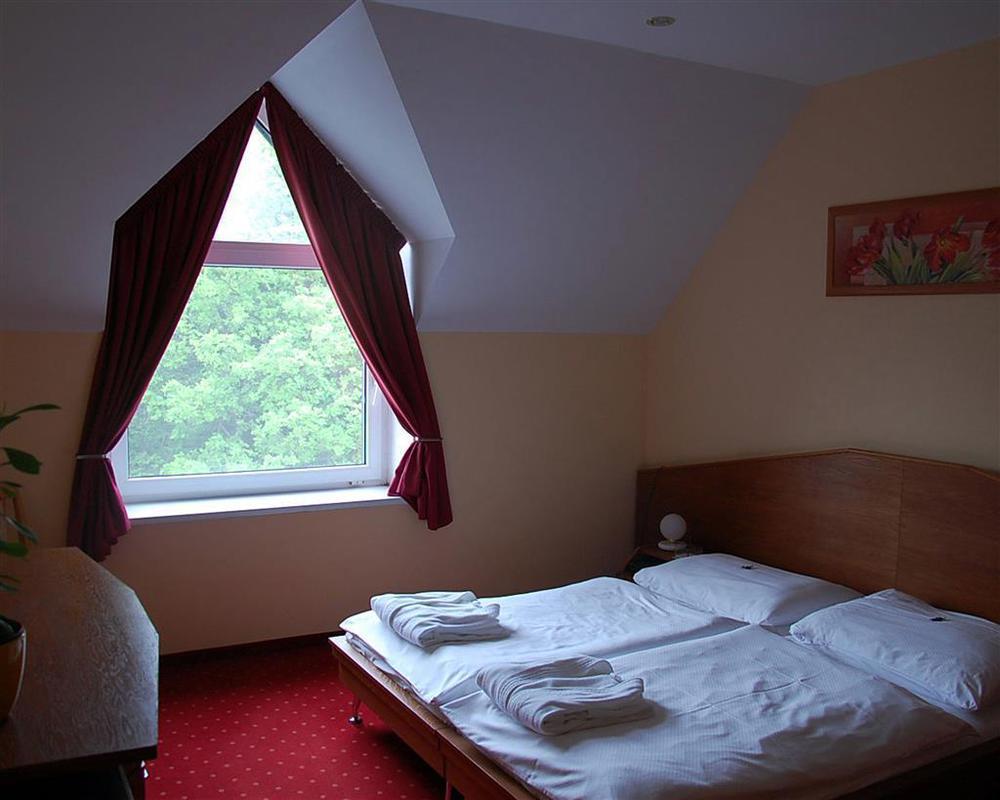 Hotel West Bratislava Room photo